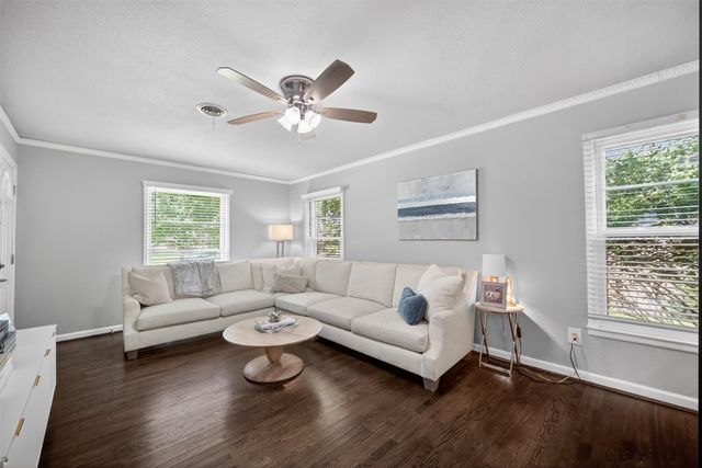 346 Classen Drive, Dallas, TX 75218