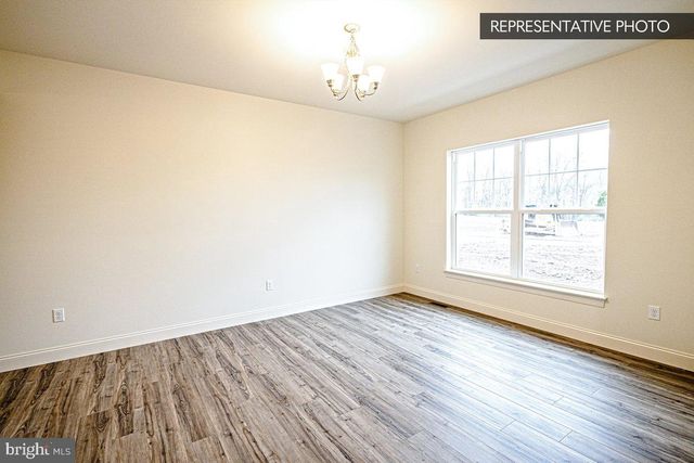 MOLLY PLAN AT LOGAN MEADOWS, Dillsburg, PA 17019