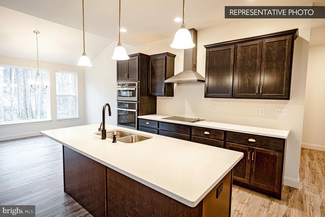 MOLLY PLAN AT LOGAN MEADOWS, Dillsburg, PA 17019