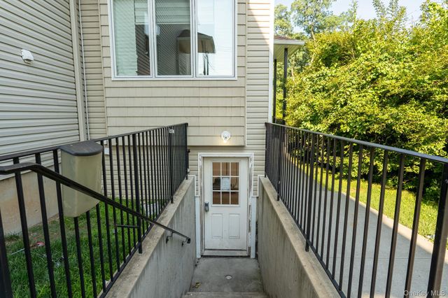 34 Union Road 214, Spring Valley, NY 10977