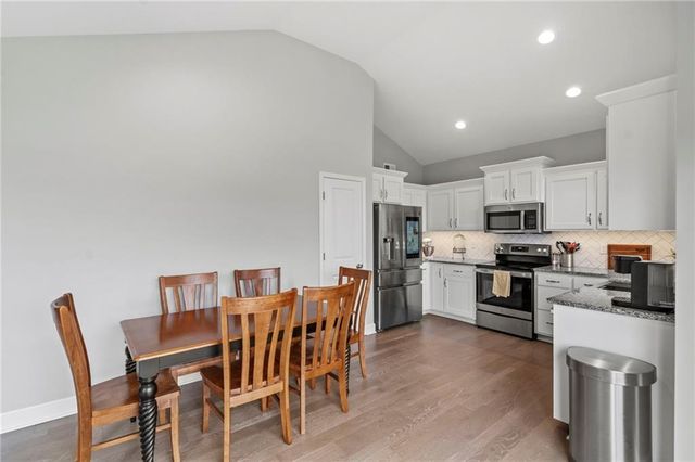1807 Alpine Drive, Pleasant Hill, MO 64080