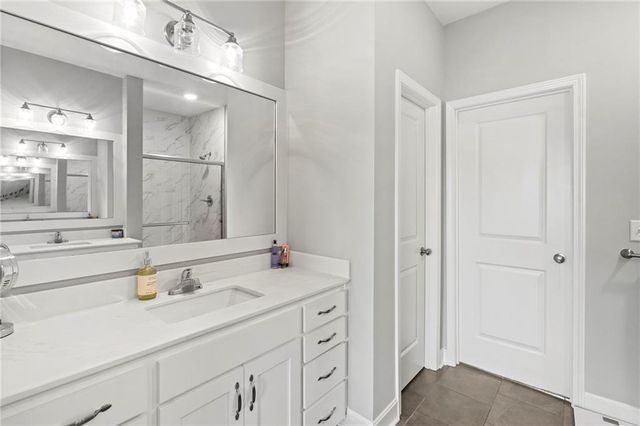 1807 Alpine Drive, Pleasant Hill, MO 64080