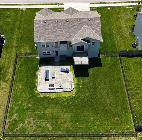 1807 Alpine Drive, Pleasant Hill, MO 64080
