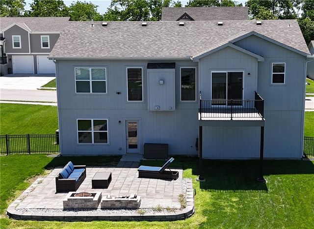 1807 Alpine Drive, Pleasant Hill, MO 64080