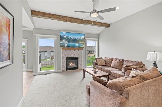 1807 Alpine Drive, Pleasant Hill, MO 64080