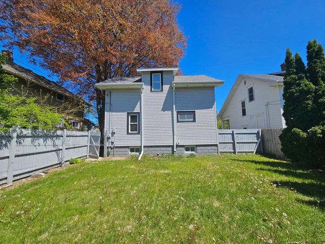 1324 Hayes AVENUE, Racine, WI 53405