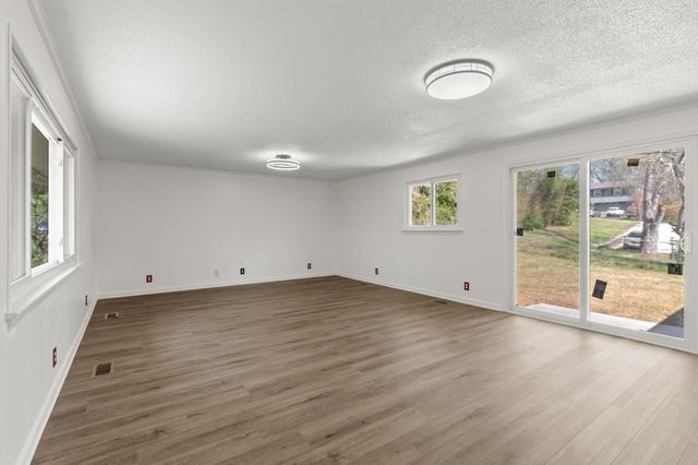 4323 Norcross Road, Hixson, TN 37343