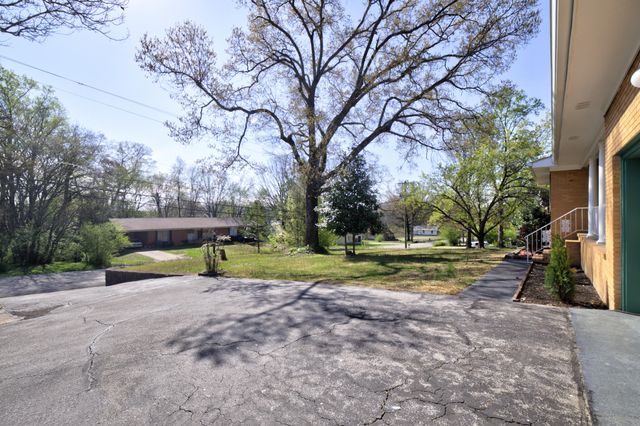 4323 Norcross Road, Hixson, TN 37343