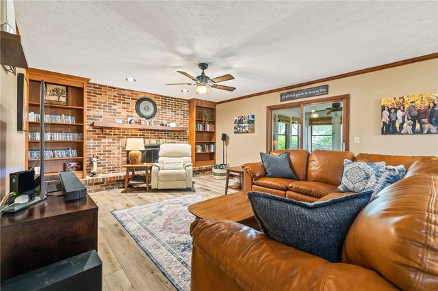 3822 Walnut Grove Lane, Beavercreek, OH 45440