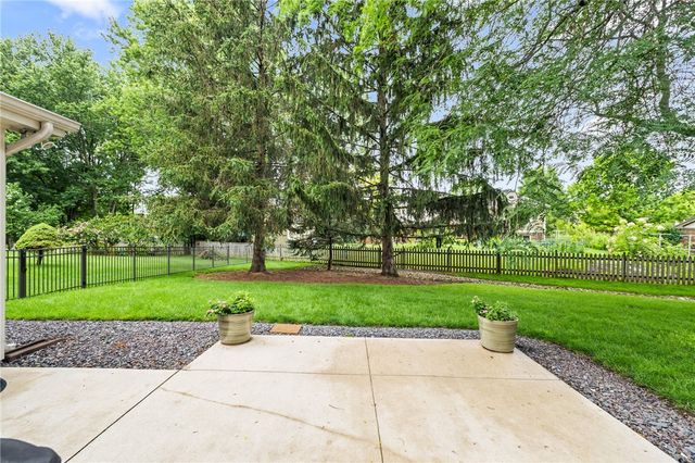 3822 Walnut Grove Lane, Beavercreek, OH 45440