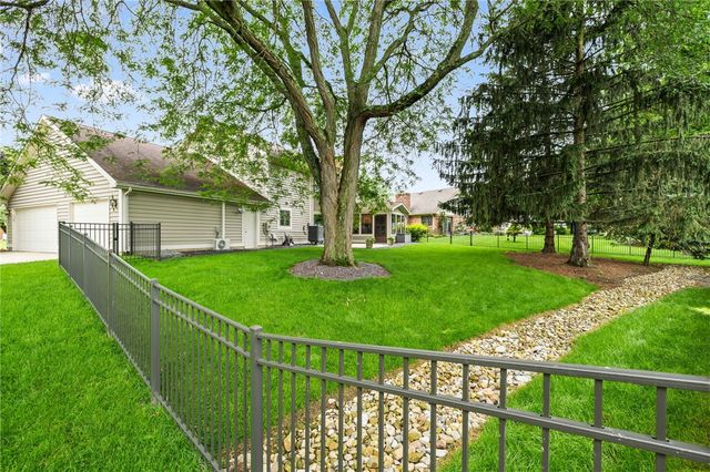 3822 Walnut Grove Lane, Beavercreek, OH 45440
