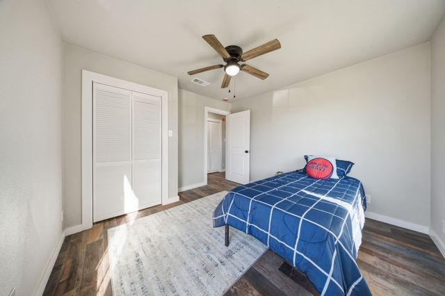 101 Church Street, Whitesboro, TX 76273