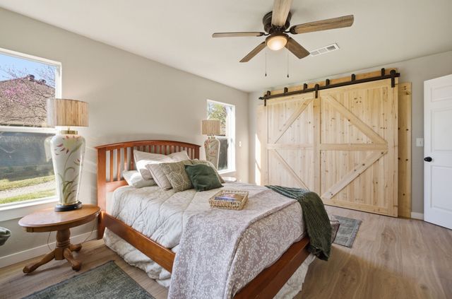 101 Church Street, Whitesboro, TX 76273