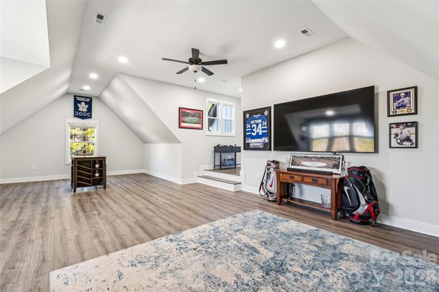 6615 Farmstead Lane, Concord, NC 28027