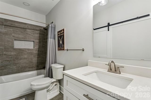 6615 Farmstead Lane, Concord, NC 28027