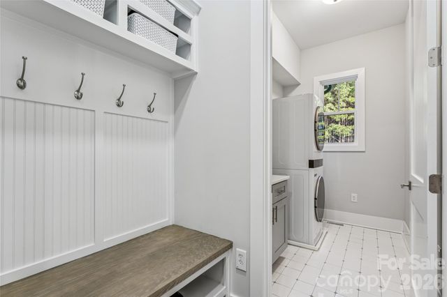 6615 Farmstead Lane, Concord, NC 28027