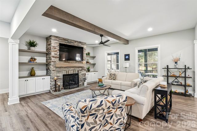 6615 Farmstead Lane, Concord, NC 28027