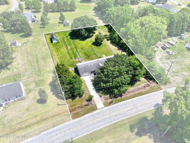 2310 Ivy Road, Greenville, NC 27858