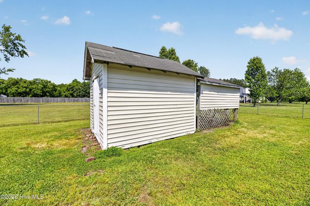 2310 Ivy Road, Greenville, NC 27858
