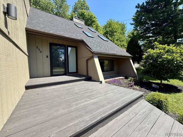 890 Klein Road, Amherst, NY 14221