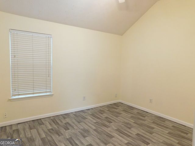 225 Laura Circle, College Park, GA 30349