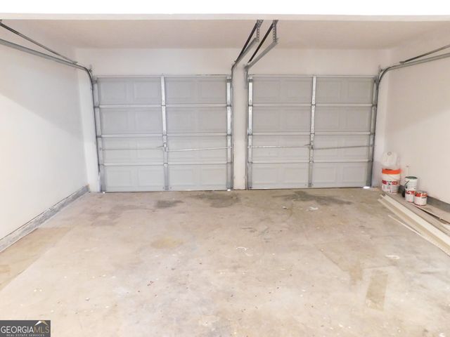 225 Laura Circle, College Park, GA 30349