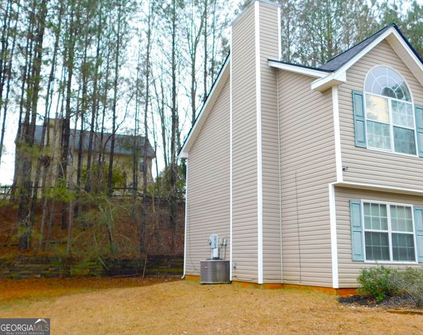 225 Laura Circle, College Park, GA 30349