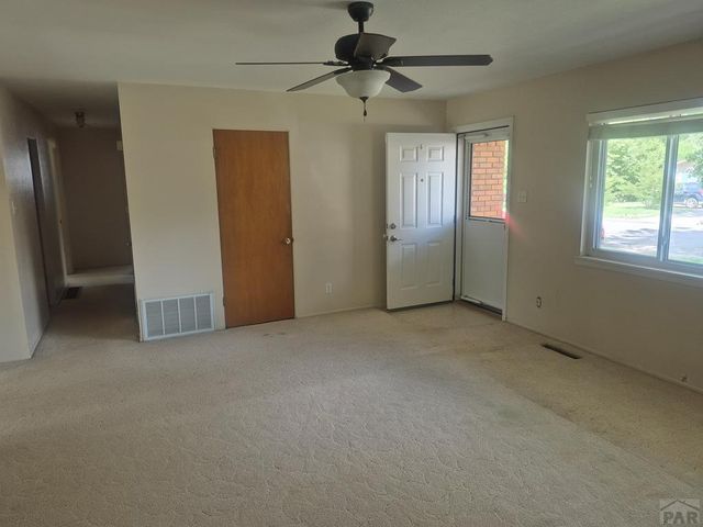 815 S 2nd St, Rocky Ford, CO 81067