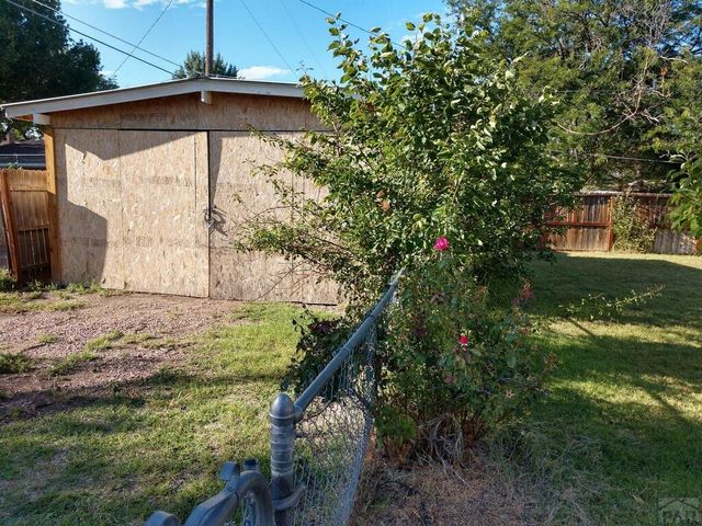 815 S 2nd St, Rocky Ford, CO 81067