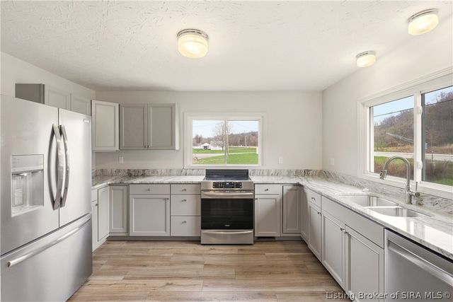 1566 W Water Street, Borden, IN 47106