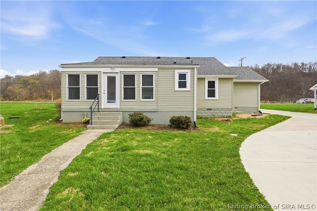 1566 W Water Street, Borden, IN 47106