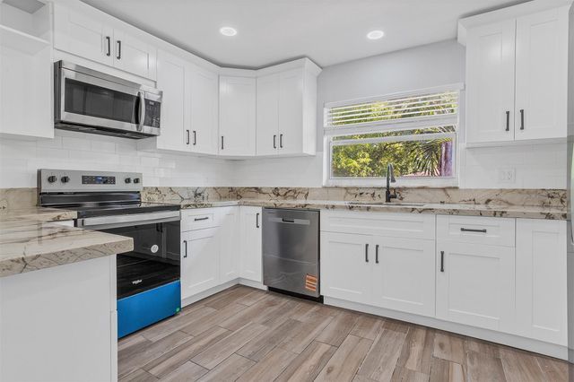 10131 NW 35TH Street 16, Coral Springs, FL 33065