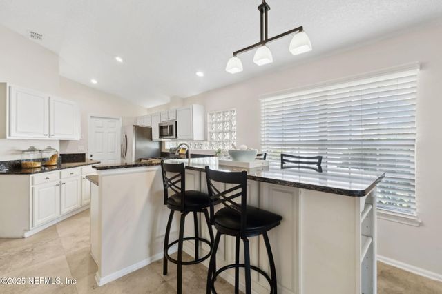 1886 MOURNING DOVE Lane, Jacksonville Beach, FL 32250