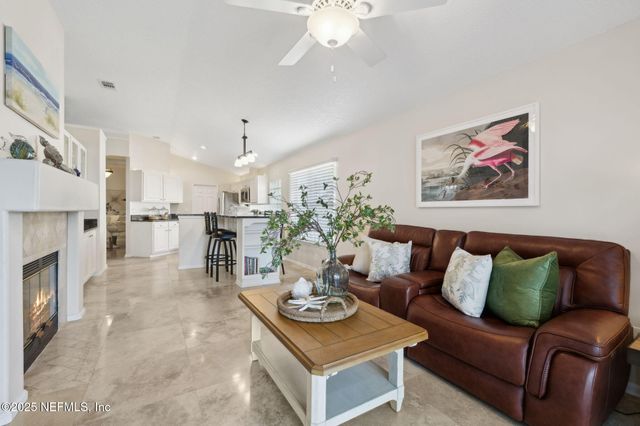 1886 MOURNING DOVE Lane, Jacksonville Beach, FL 32250
