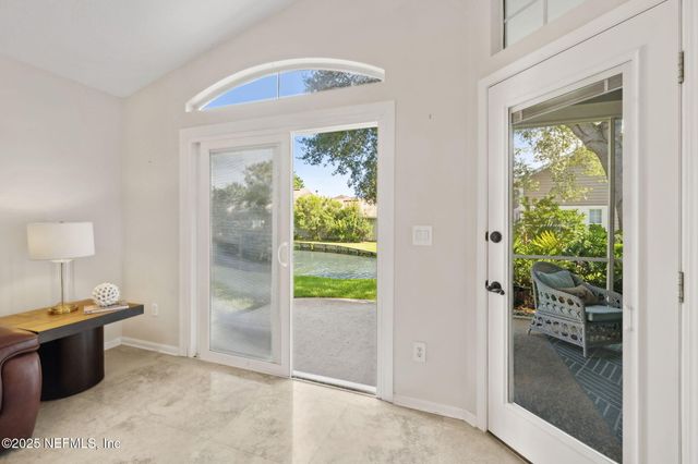 1886 MOURNING DOVE Lane, Jacksonville Beach, FL 32250