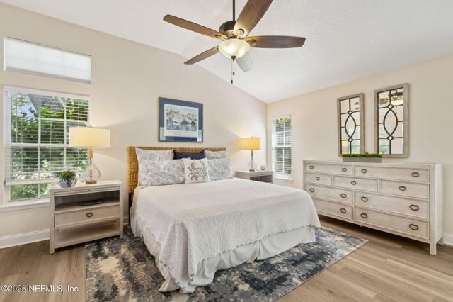 1886 MOURNING DOVE Lane, Jacksonville Beach, FL 32250