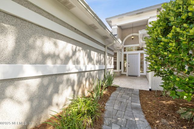 1886 MOURNING DOVE Lane, Jacksonville Beach, FL 32250