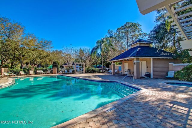1886 MOURNING DOVE Lane, Jacksonville Beach, FL 32250