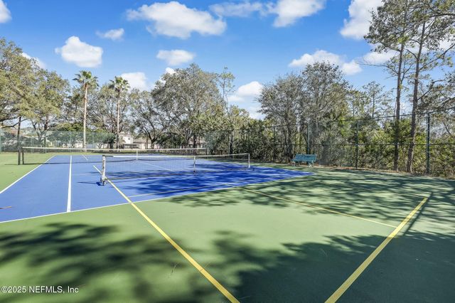 1886 MOURNING DOVE Lane, Jacksonville Beach, FL 32250