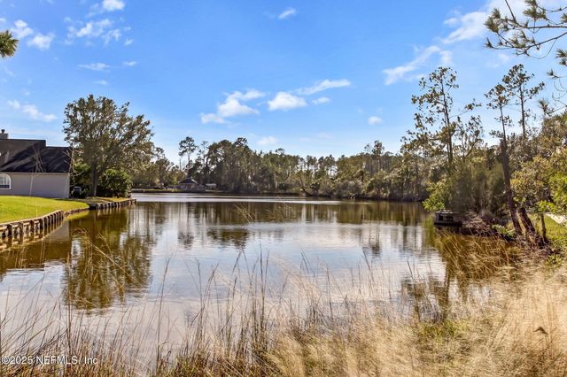 1886 MOURNING DOVE Lane, Jacksonville Beach, FL 32250