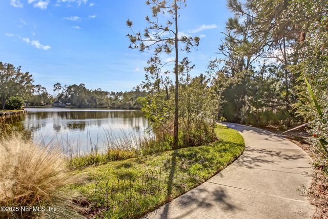 1886 MOURNING DOVE Lane, Jacksonville Beach, FL 32250