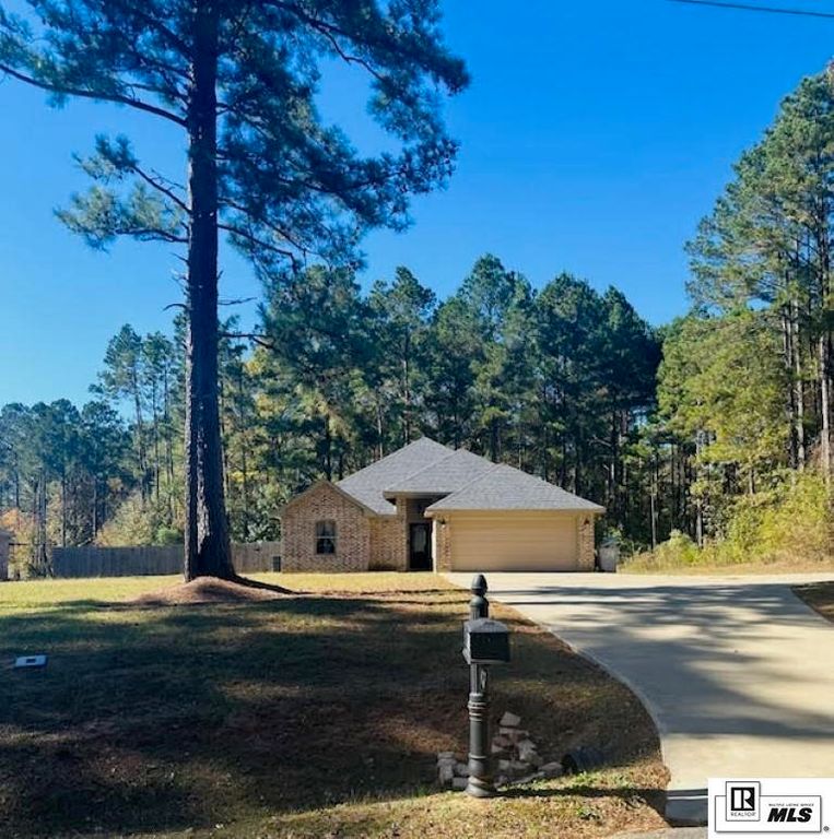 201 GLEN ACRES DRIVE, Calhoun, LA 71225
