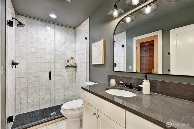 7003 37th Avenue NE, Seattle, WA 98115