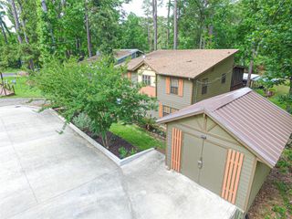 70 Lower Cove Drive, Point Blank, TX 77364