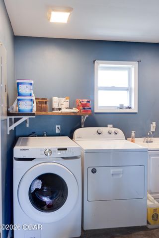 1409 Cleveland Avenue, Baxter Springs, KS 66713