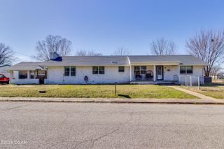 1409 Cleveland Avenue, Baxter Springs, KS 66713