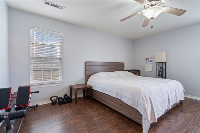 3497 Essex Drive, Fayetteville, AR 72704