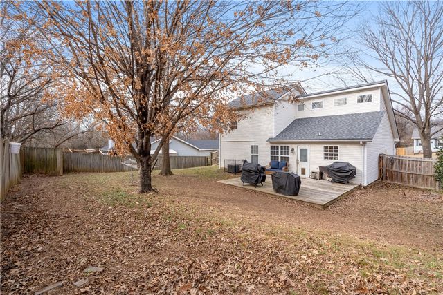 3497 Essex Drive, Fayetteville, AR 72704