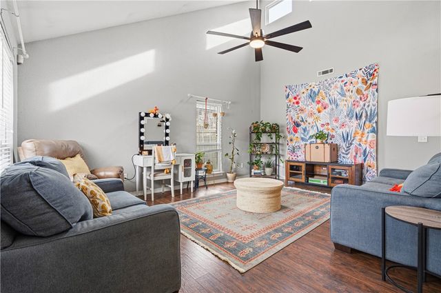 3497 Essex Drive, Fayetteville, AR 72704