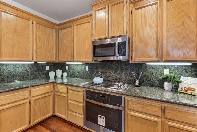 5001 Millner Way, Elk Grove, CA 95757